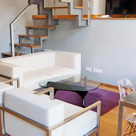 Apartment Rentals - Gracia Pool Center