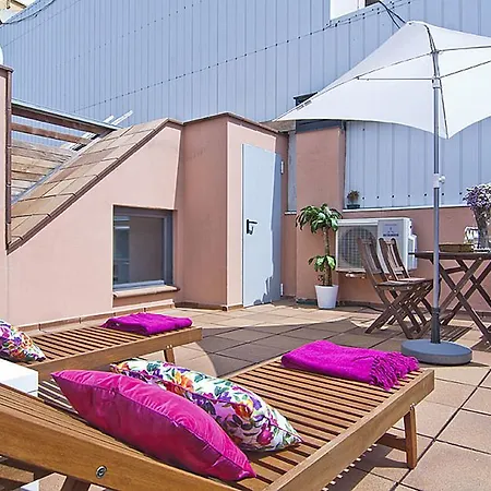 - Gracia Pool Center Barcellona