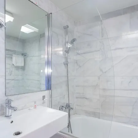 - Gracia Pool Center Apartamento Barcelona